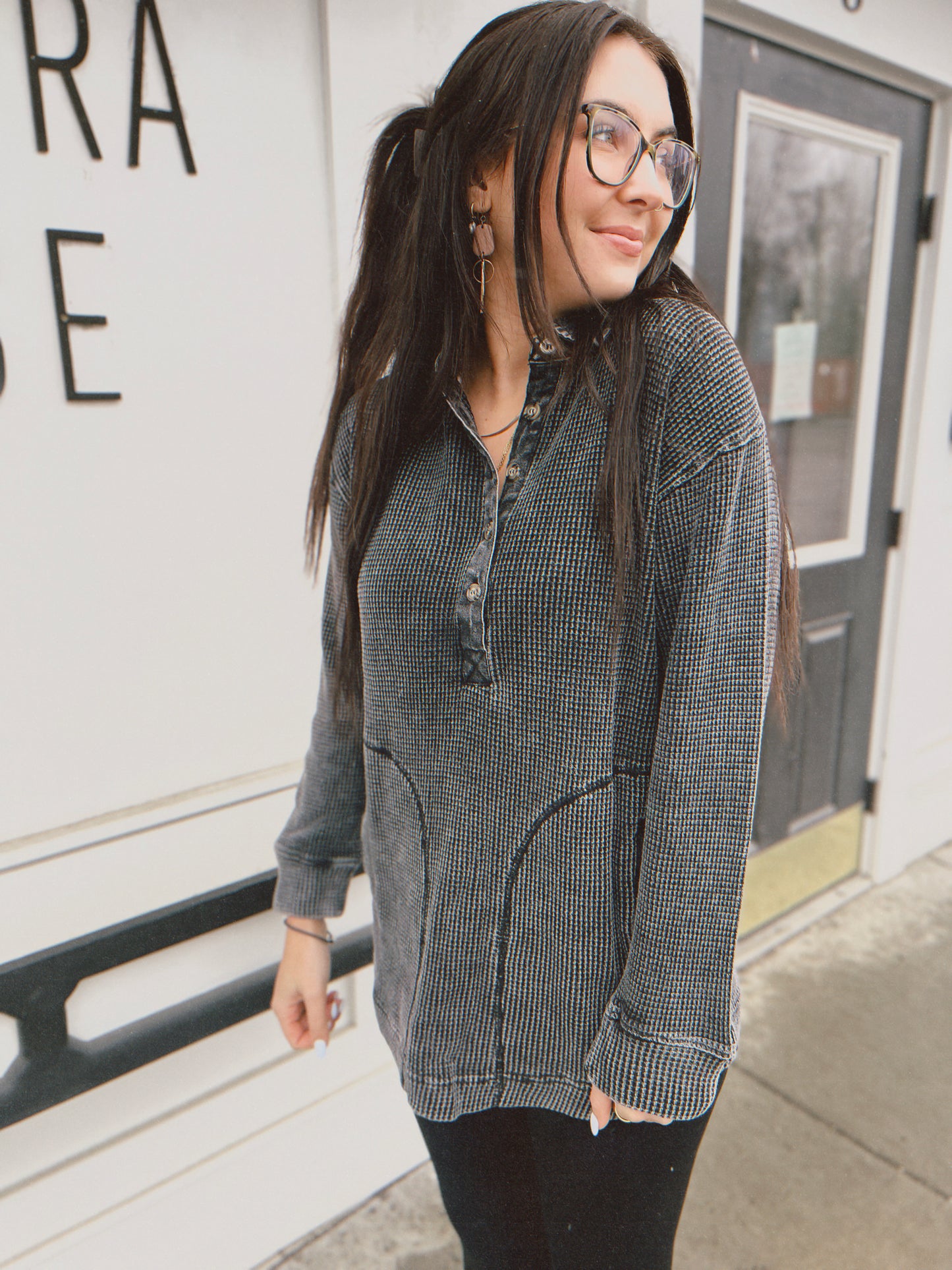 Wendi Waffle Knit Tunic- BLK