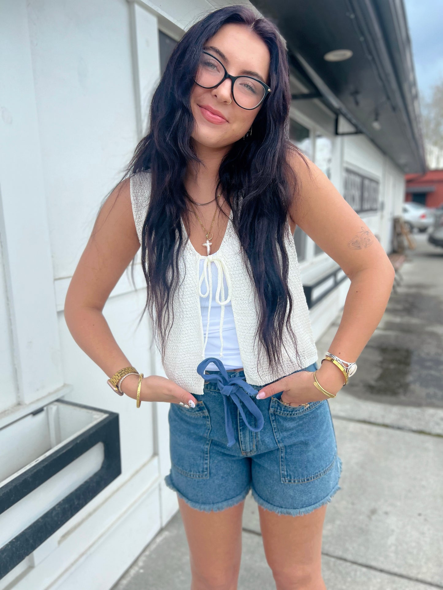 Alexandra HW Cutoff Short- Washed Denim