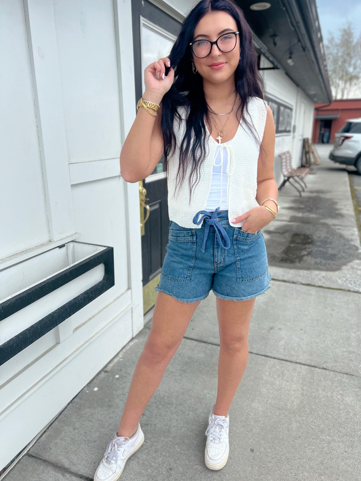 Alexandra HW Cutoff Short- Washed Denim