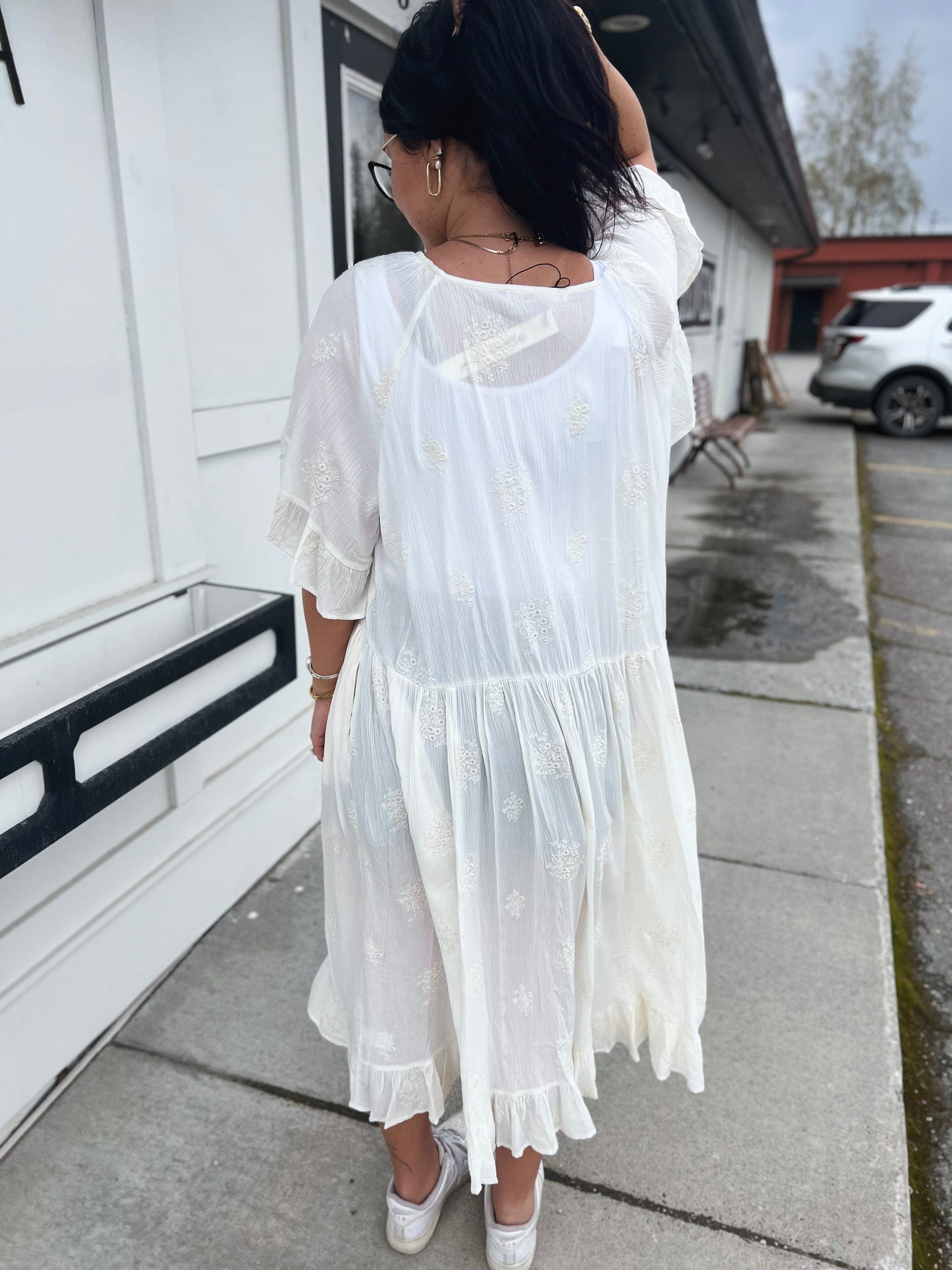 Rosie Embroidered Flutter Slv Button Duster Cardi