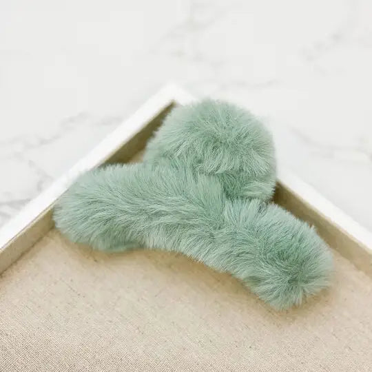 Fluffy Oval Claw Hair Clips