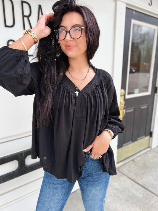Livvy V Nck Puffed Sleeve Blouse- BLK
